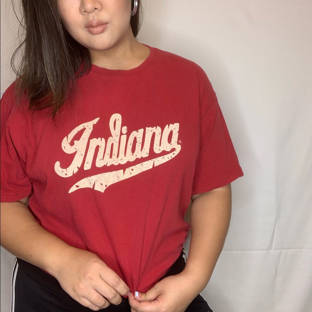 OVERSIZED INDIANA TEE 📕